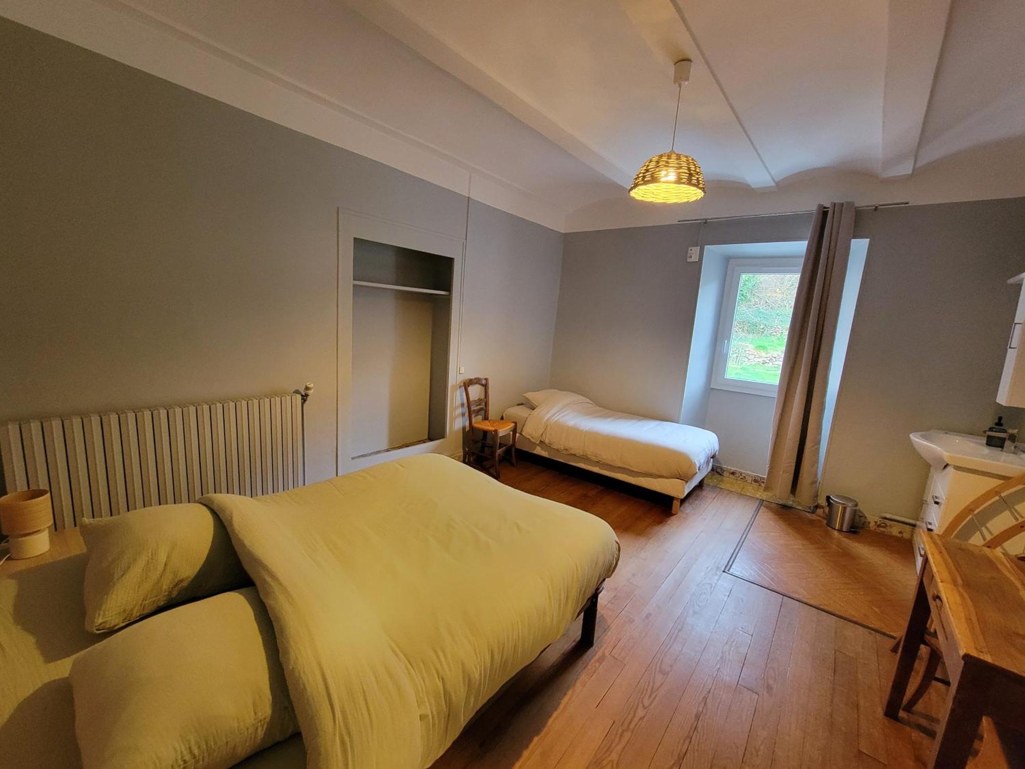 Auberge Arthea Laviolle Exteriör bild